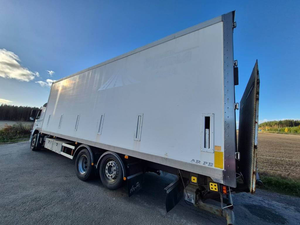 Volvo FM D11 450 6x2 umpikori+pl-nostin - Autocarro furgonato: foto 3 Volvo FM D11 450 6x2 umpikori+pl-nostin - Autocarro furgonato: foto 3