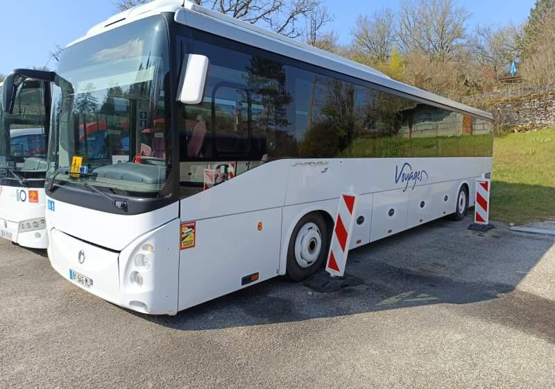 Irisbus EVADYS H / SPROWADZONY/ MANUAL / 272 000 KM - Autobus extraurbano: foto 1 Irisbus EVADYS H / SPROWADZONY/ MANUAL / 272 000 KM - Autobus extraurbano: foto 1