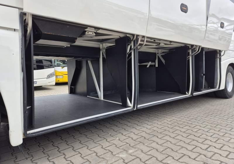 Irisbus MAGELYS HD / SPROWADZONY / EURO 5 / AUTOMAT - Pullman: foto 5 Irisbus MAGELYS HD / SPROWADZONY / EURO 5 / AUTOMAT - Pullman: foto 5