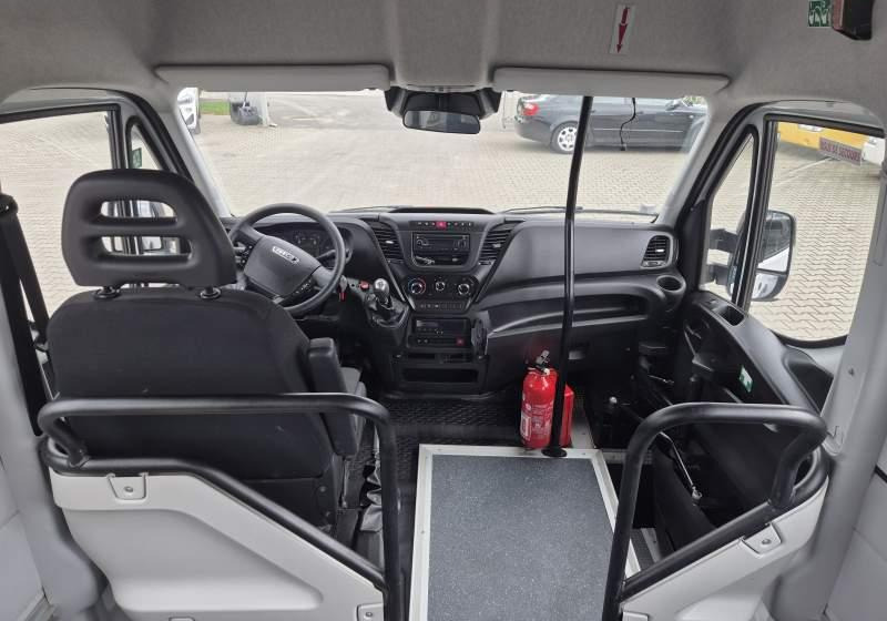 Iveco A60C15 DAILY/SPROWADZONE/EURO 6/92 000 KM - Minibus, Pulmino: foto 4 Iveco A60C15 DAILY/SPROWADZONE/EURO 6/92 000 KM - Minibus, Pulmino: foto 4