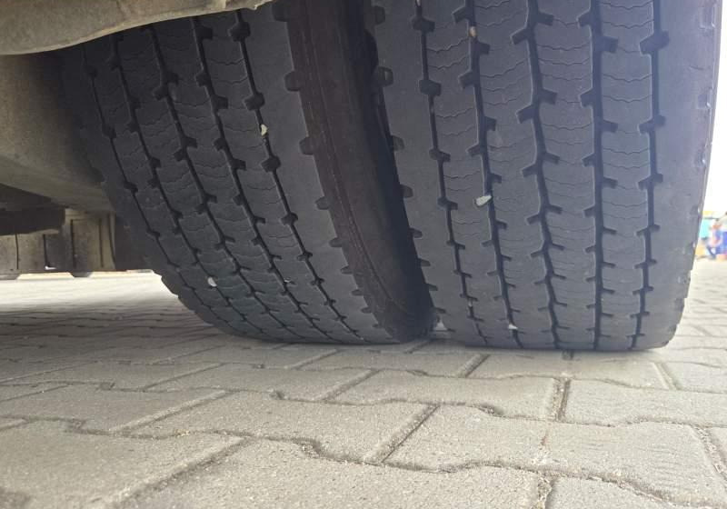 Iveco CROSSWAY/ SPROWADZONY / 64 MIEJSCA / EURO 6 - Autobus extraurbano: foto 3 Iveco CROSSWAY/ SPROWADZONY / 64 MIEJSCA / EURO 6 - Autobus extraurbano: foto 3