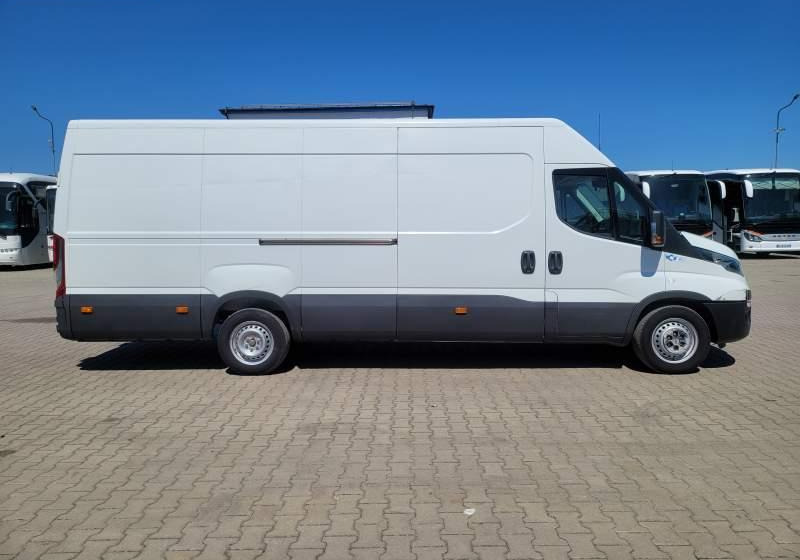 Iveco DAILY 35-140 / SPROWADZONY Z FRANCJI / TEMPOMAT - Furgone chiuso: foto 2 Iveco DAILY 35-140 / SPROWADZONY Z FRANCJI / TEMPOMAT - Furgone chiuso: foto 2