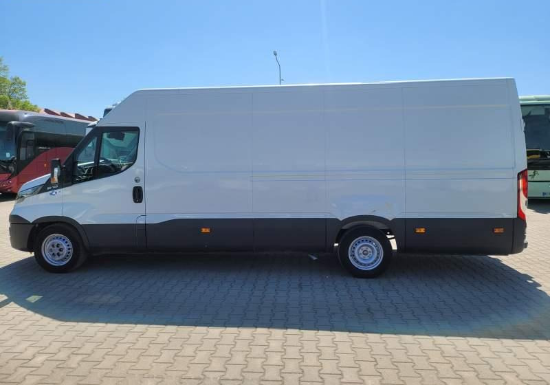 Iveco DAILY 35-140 / SPROWADZONY Z FRANCJI / TEMPOMAT - Furgone chiuso: foto 5 Iveco DAILY 35-140 / SPROWADZONY Z FRANCJI / TEMPOMAT - Furgone chiuso: foto 5