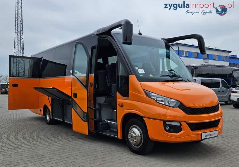 Iveco ERENER 70C18 / SPROWADZONE / 31 MIEJSC/ E6 - Minibus, Pulmino: foto 1 Iveco ERENER 70C18 / SPROWADZONE / 31 MIEJSC/ E6 - Minibus, Pulmino: foto 1