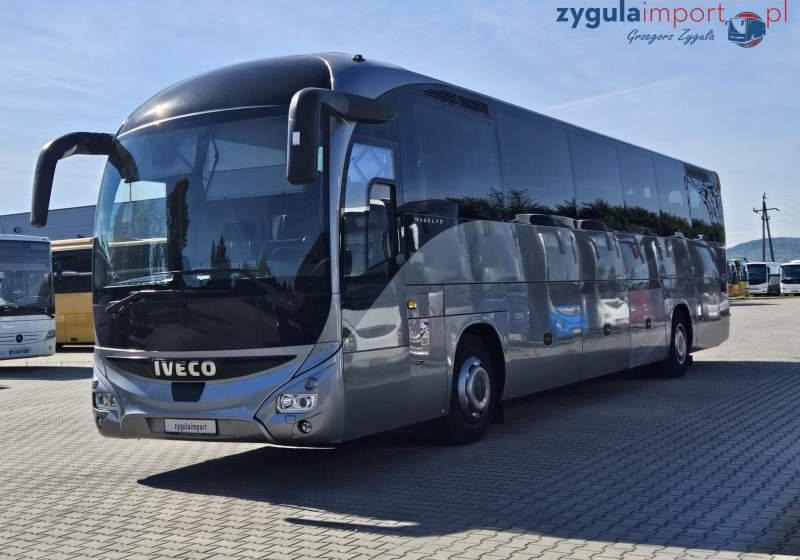 Iveco MAGELYS HD / SPROWADZONY/ MANUAL/ EURO 6 - Pullman: foto 1 Iveco MAGELYS HD / SPROWADZONY/ MANUAL/ EURO 6 - Pullman: foto 1