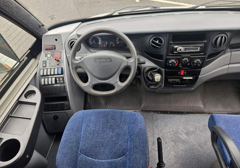 Iveco WING / SPROWADZONY/ 34 MIEJSCA/ MANUAL - Minibus, Pulmino: foto 4 Iveco WING / SPROWADZONY/ 34 MIEJSCA/ MANUAL - Minibus, Pulmino: foto 4