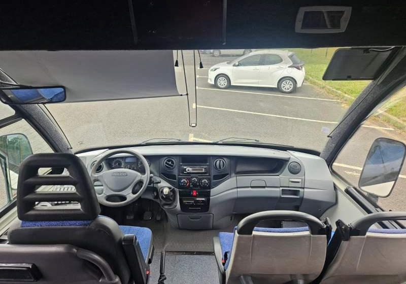 Iveco WING / SPROWADZONY/ 34 MIEJSCA/ MANUAL - Minibus, Pulmino: foto 2 Iveco WING / SPROWADZONY/ 34 MIEJSCA/ MANUAL - Minibus, Pulmino: foto 2