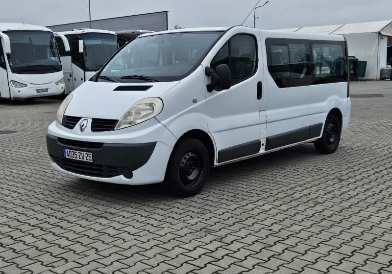 Renault TRAFIC 2.0 DCI 90 COMBI L2H1 / SPROWADZONY - Minibus, Pulmino: foto 1 Renault TRAFIC 2.0 DCI 90 COMBI L2H1 / SPROWADZONY - Minibus, Pulmino: foto 1