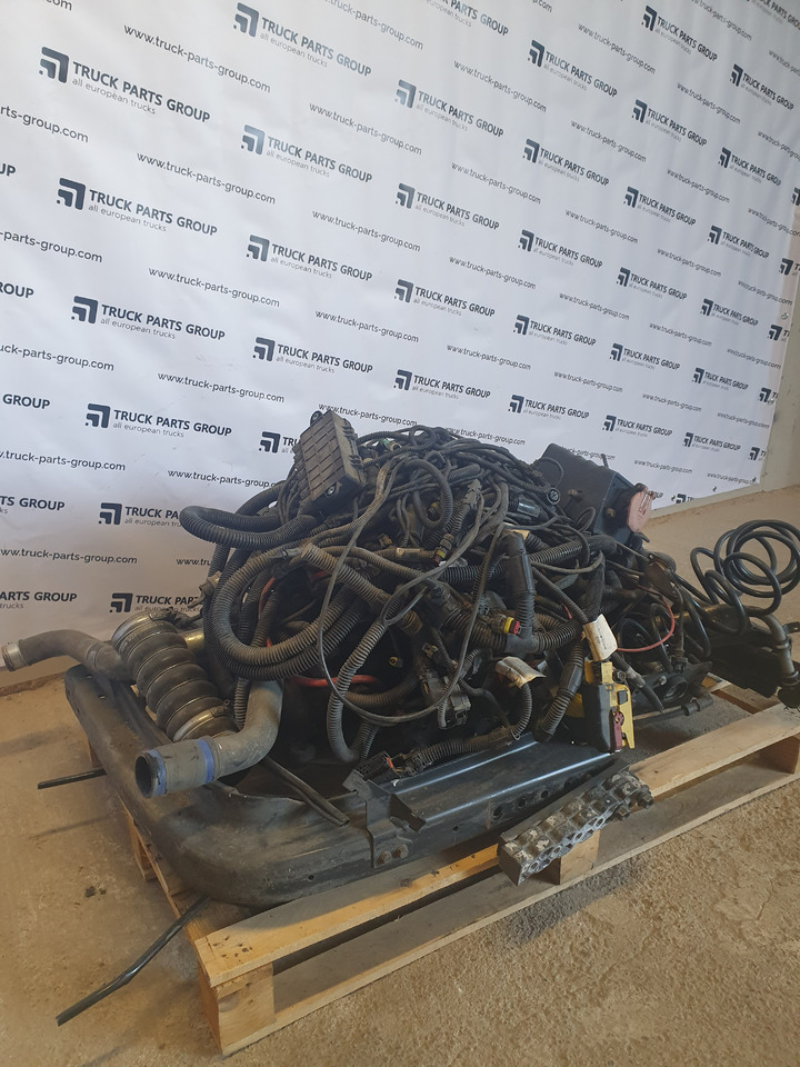 IVECO IVECO STRALIS EURO6 complete wiring harness, engine wiring, cab wiring, wiring set, frame wiring, cables 5801679758, 5801801250, 5801692062, 5801725016, 5801418770, 5801270108, 41246407, 41242608, 412 - Cavi/ Fili per Camion: foto 3 IVECO IVECO STRALIS EURO6 complete wiring harness, engine wiring, cab wiring, wiring set, frame wiring, cables 5801679758, 5801801250, 5801692062, 5801725016, 5801418770, 5801270108, 41246407, 41242608, 412 - Cavi/ Fili per Camion: foto 3