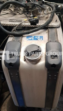 SCANIA AD blue fuel tank, EURO 6, EURO6 emission AdBlue tank - Serbatoio per AdBlue per Camion: foto 2 SCANIA AD blue fuel tank, EURO 6, EURO6 emission AdBlue tank - Serbatoio per AdBlue per Camion: foto 2