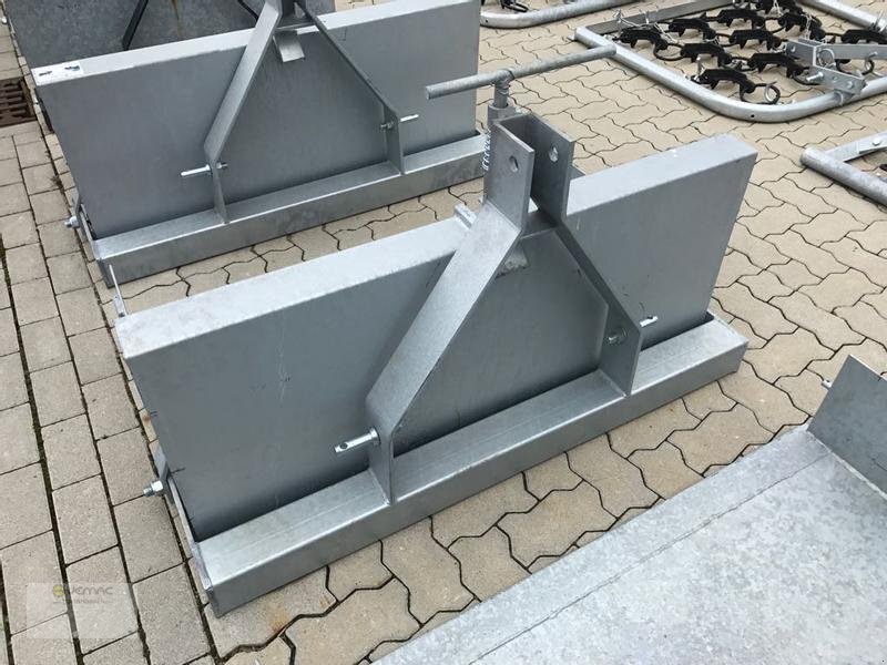 Vemac Heckschaufel Schaufel Transportbox Heckcontainer HS100 NEU - Attrezzatura per Trattore: foto 4 Vemac Heckschaufel Schaufel Transportbox Heckcontainer HS100 NEU - Attrezzatura per Trattore: foto 4