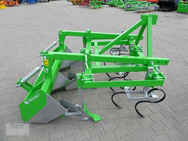 BOMET Kartoffelhäufler Bomet Noctu Häufler Häufelpflug Dammformer 4reih - Macchina per la lavorazione del terreno: foto 2 BOMET Kartoffelhäufler Bomet Noctu Häufler Häufelpflug Dammformer 4reih - Macchina per la lavorazione del terreno: foto 2