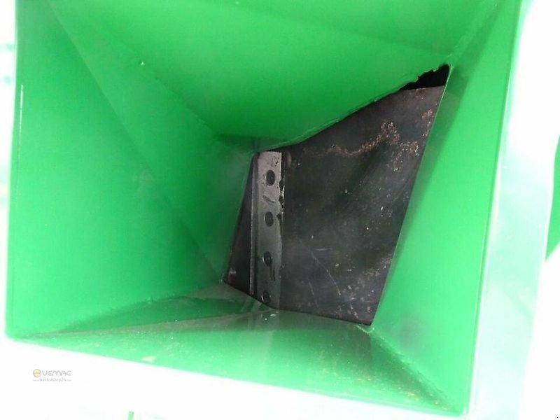 Vemac Holzhäcksler Agrifarm WOD11H Holzschredder Häcksler Hydraulik, bis 13cm Holzeinzug - Cippatrice: foto 1 Vemac Holzhäcksler Agrifarm WOD11H Holzschredder Häcksler Hydraulik, bis 13cm Holzeinzug - Cippatrice: foto 1