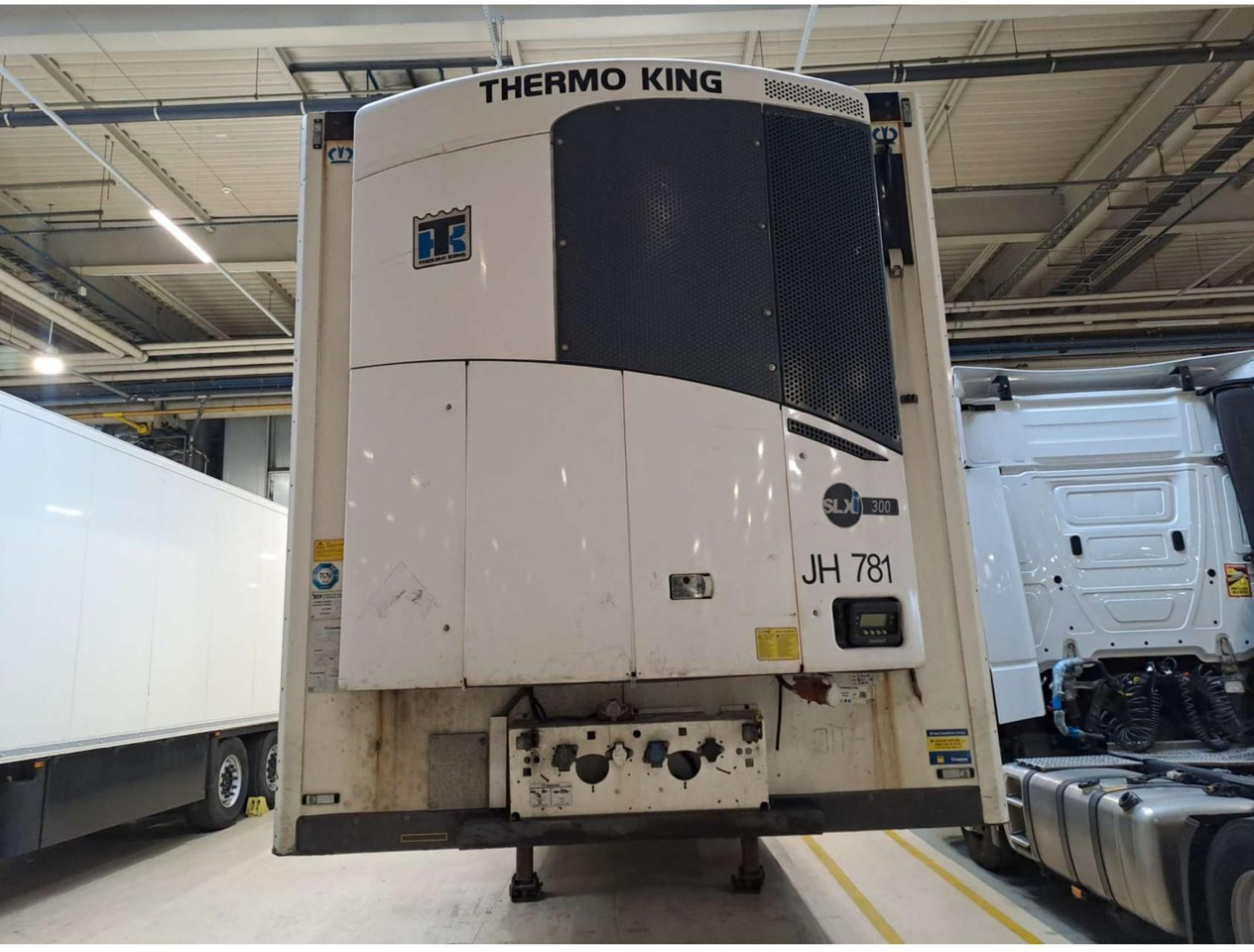 2018 Krone SDR Double Deck Cool Liner FP45 ThermoKing SLXi 300 Lifting Axle - Semirimorchio frigorifero: foto 1 2018 Krone SDR Double Deck Cool Liner FP45 ThermoKing SLXi 300 Lifting Axle - Semirimorchio frigorifero: foto 1