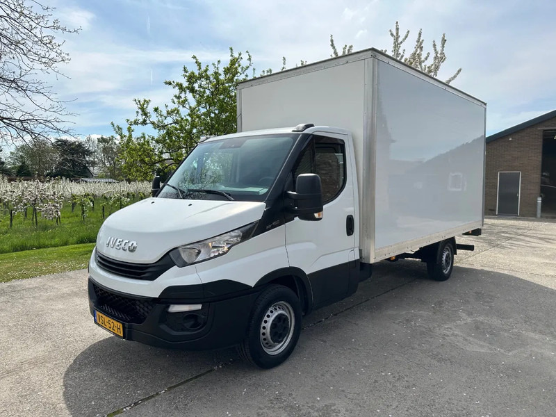 Iveco Daily 35S16 / 160 PK / LAADKLEP / AIRCO / NIEUWE VOORBANDEN / NIEUWE APK! - Furgone box: foto 1 Iveco Daily 35S16 / 160 PK / LAADKLEP / AIRCO / NIEUWE VOORBANDEN / NIEUWE APK! - Furgone box: foto 1