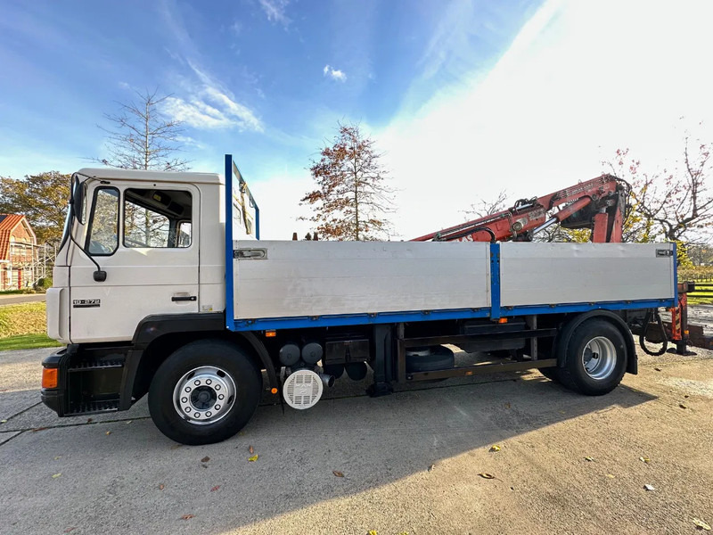 MAN 19.272 F90 / NL TRUCK / 4X2 / EURO1 / ATLAS AK140.1-6,2/1 / MANUAL / FIRST OWNER - Camion con gru: foto 4 MAN 19.272 F90 / NL TRUCK / 4X2 / EURO1 / ATLAS AK140.1-6,2/1 / MANUAL / FIRST OWNER - Camion con gru: foto 4