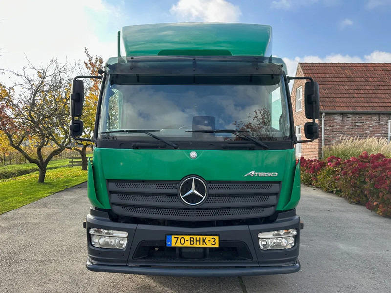 Mercedes-Benz Atego 1018 / NL TRUCK / EURO 6 / AIRCO / BOX+LIFT+SIDE DOOR / AUTOMATIC - Autocarro furgonato: foto 2 Mercedes-Benz Atego 1018 / NL TRUCK / EURO 6 / AIRCO / BOX+LIFT+SIDE DOOR / AUTOMATIC - Autocarro furgonato: foto 2