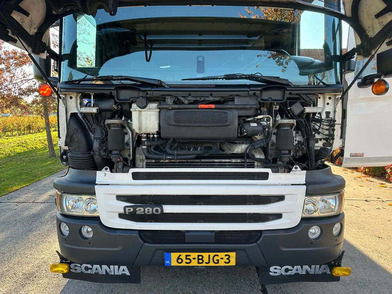 Scania P280 / NL TRUCK / EURO 6 / FULL AIR / CARRIER SUPRA 1250 / TOPCONDITION / LIFT+DOORS - Autocarro frigorifero: foto 3 Scania P280 / NL TRUCK / EURO 6 / FULL AIR / CARRIER SUPRA 1250 / TOPCONDITION / LIFT+DOORS - Autocarro frigorifero: foto 3