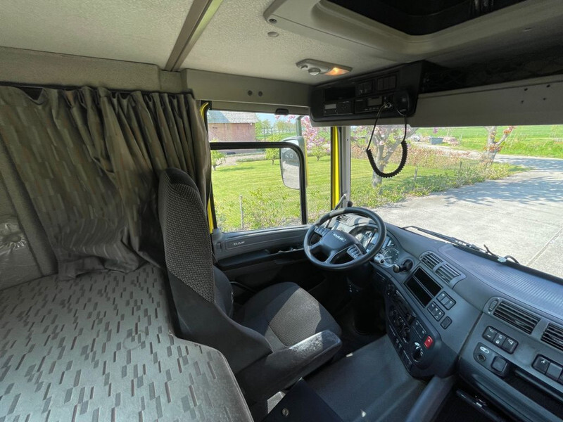 Foto d'interni 1: Trattore stradale DAF CF 440 / NL TRUCK / EURO 6 / PTO / LOW KM / AUTOMATIC