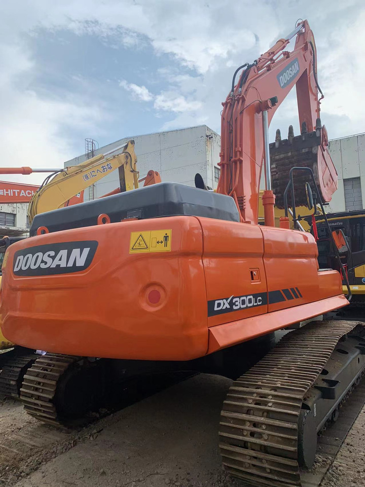 DOOSAN DX300LC - Escavatore cingolato: foto 2 DOOSAN DX300LC - Escavatore cingolato: foto 2