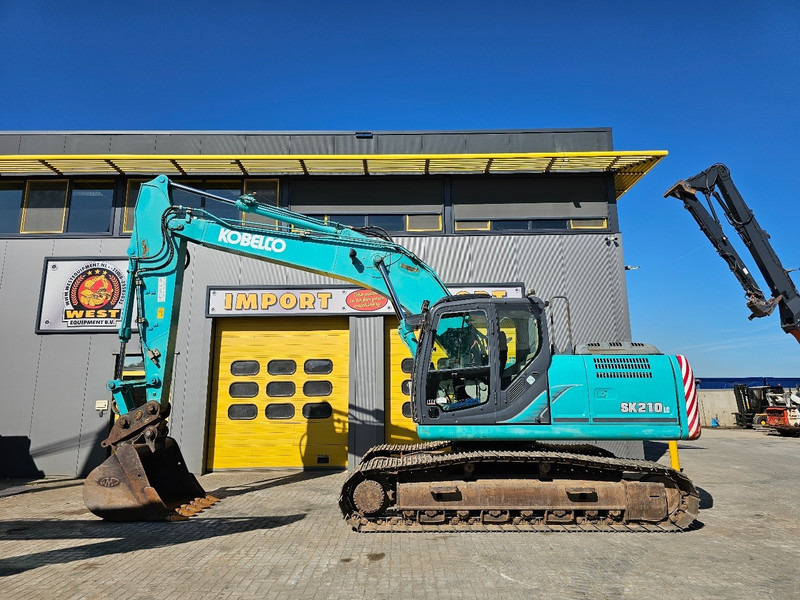 Kobelco SK210LC-9 - Escavatore cingolato: foto 1 Kobelco SK210LC-9 - Escavatore cingolato: foto 1
