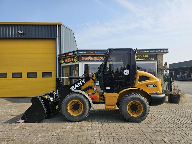Sany SW085 - Pala gommata: foto 1 Sany SW085 - Pala gommata: foto 1