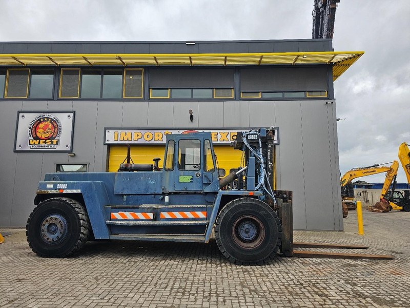 Svetruck 28120-46 * 28TON Hefcapaciteit * - Carrello elevatore diesel: foto 5 Svetruck 28120-46 * 28TON Hefcapaciteit * - Carrello elevatore diesel: foto 5