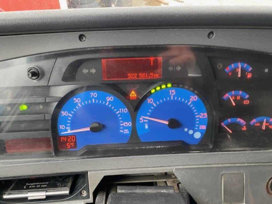 Autocarro ribaltabile Sisu E18 630: foto 11 Autocarro ribaltabile Sisu E18 630: foto 11