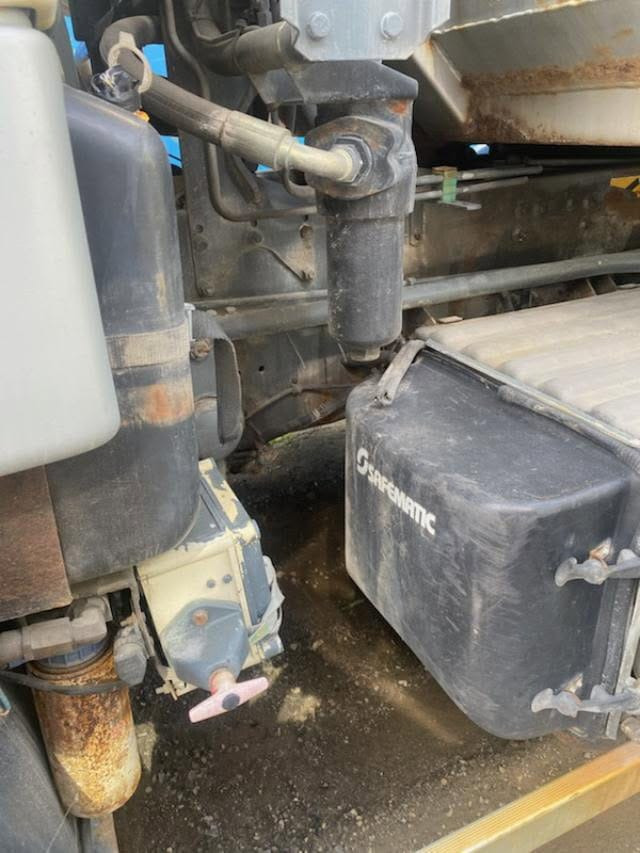 Autocarro ribaltabile Sisu E18 630: foto 8 Autocarro ribaltabile Sisu E18 630: foto 8