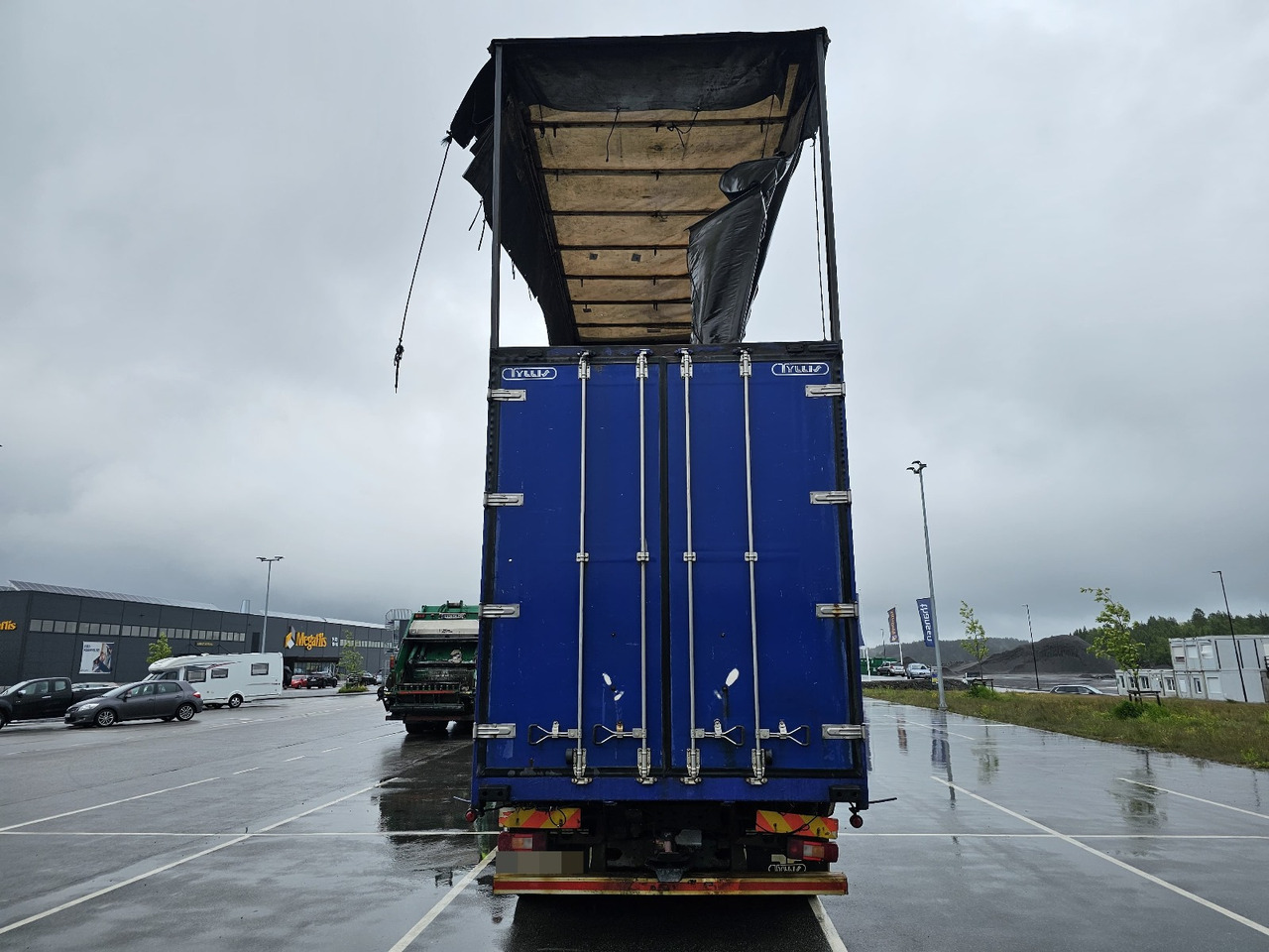 Camion centinato Volvo FH16 540 6x4: foto 10