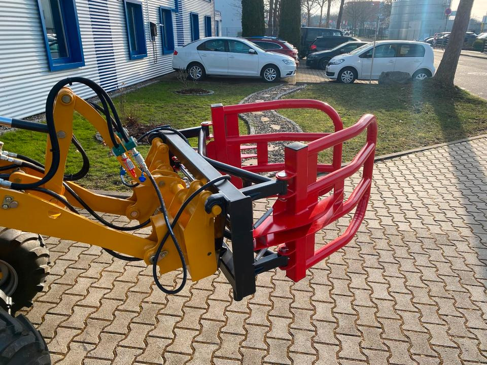 Ballengreifer/Ballenzange 1,80M *INKL.19% MWST*EURO-AUFNAHME*SOFORT VERFÜGBAR!* - Pinza: foto 5 Ballengreifer/Ballenzange 1,80M *INKL.19% MWST*EURO-AUFNAHME*SOFORT VERFÜGBAR!* - Pinza: foto 5