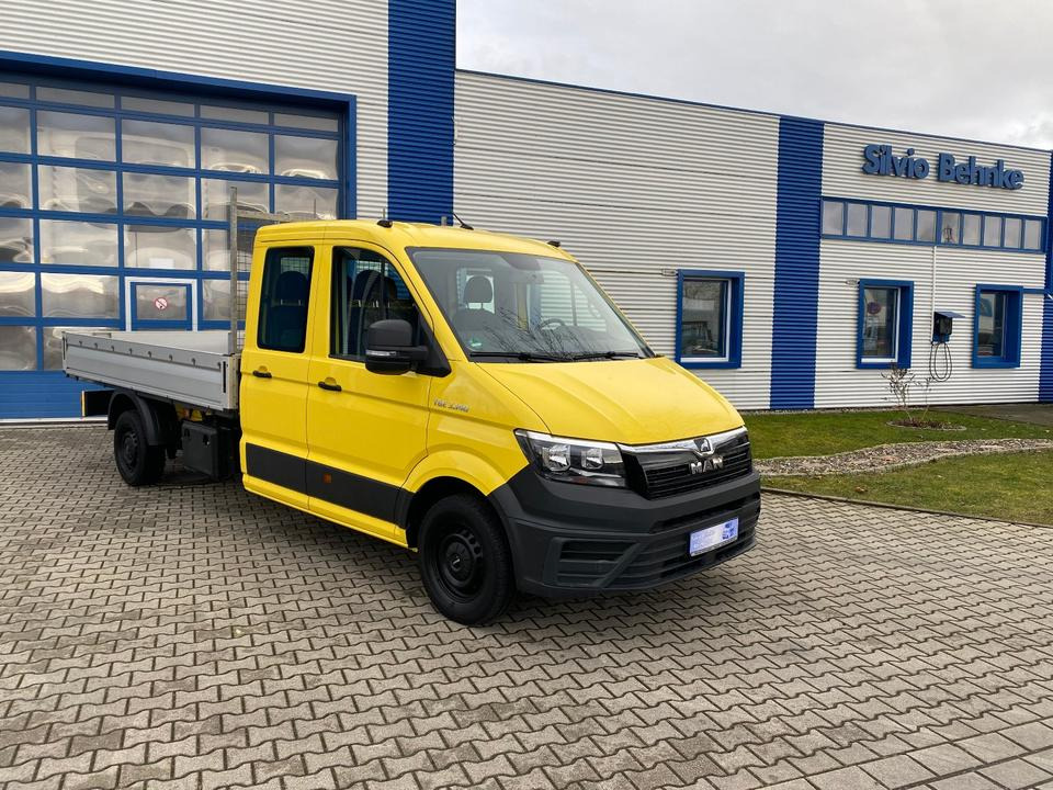 MAN TGE 3.140 Doka Pritsche Lang *STANDHZG* AHK*HECKANTRIEB*1.HAND*INKL.19% MWST*SOFORT!* - Furgone con cassone fisso, Furgone doppia cabina: foto 1 MAN TGE 3.140 Doka Pritsche Lang *STANDHZG* AHK*HECKANTRIEB*1.HAND*INKL.19% MWST*SOFORT!* - Furgone con cassone fisso, Furgone doppia cabina: foto 1