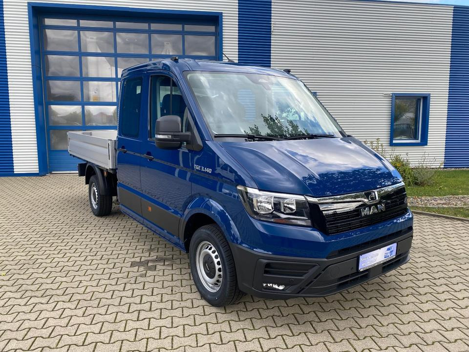 MAN TGE 3.140 Doka Pritsche Next Level *TEMPO*KLIMA*CAM*AHK*APP*PDC*INKL.19% MWST*SOFORT!* - Furgone con cassone fisso, Furgone doppia cabina: foto 2 MAN TGE 3.140 Doka Pritsche Next Level *TEMPO*KLIMA*CAM*AHK*APP*PDC*INKL.19% MWST*SOFORT!* - Furgone con cassone fisso, Furgone doppia cabina: foto 2