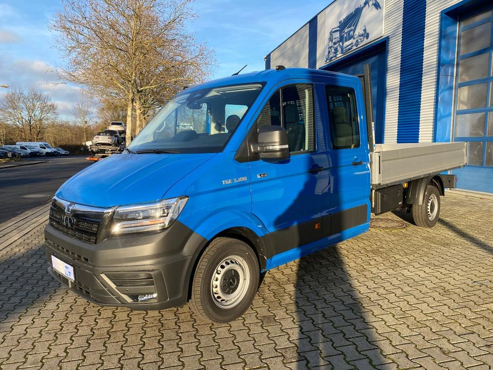 MAN TGE 3.180 4x4 Doka Pritsche Lang *INKL.19% MWT* AUTOMATIK*LED*CAM*AHK*TEMPO*STANDHZG*UVM* - Furgone con cassone fisso, Furgone doppia cabina: foto 4 MAN TGE 3.180 4x4 Doka Pritsche Lang *INKL.19% MWT* AUTOMATIK*LED*CAM*AHK*TEMPO*STANDHZG*UVM* - Furgone con cassone fisso, Furgone doppia cabina: foto 4