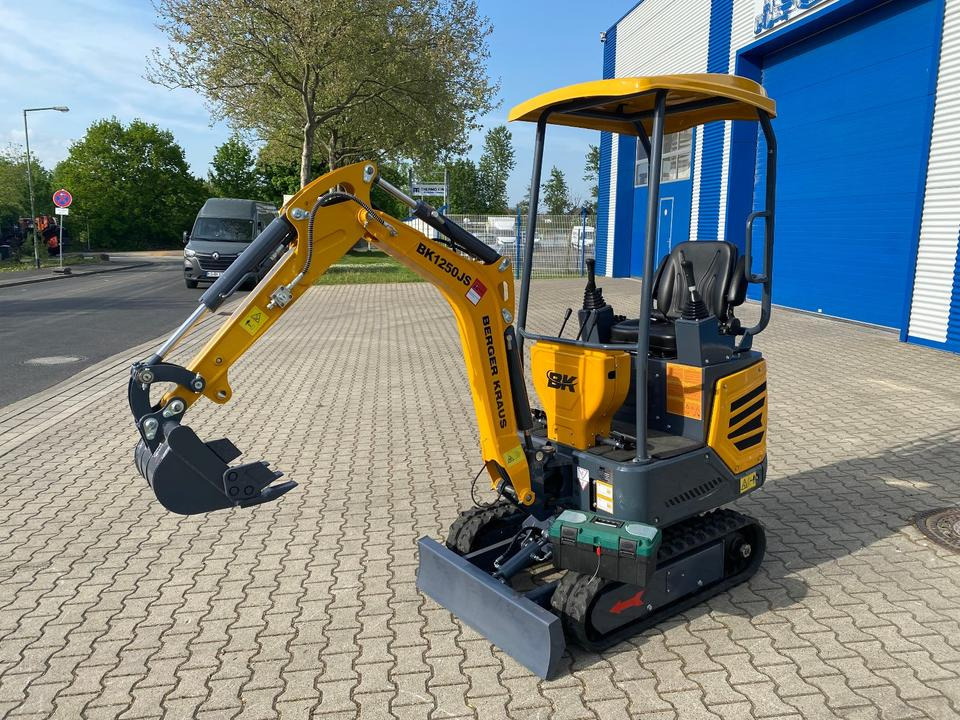 Minibagger BK1250JS + Schaufelpaket *INKL.19% MWST*KUBOTA*BERGER KRAUS*JOYSTICK*SOFORT!* - Miniescavatore: foto 1 Minibagger BK1250JS + Schaufelpaket *INKL.19% MWST*KUBOTA*BERGER KRAUS*JOYSTICK*SOFORT!* - Miniescavatore: foto 1