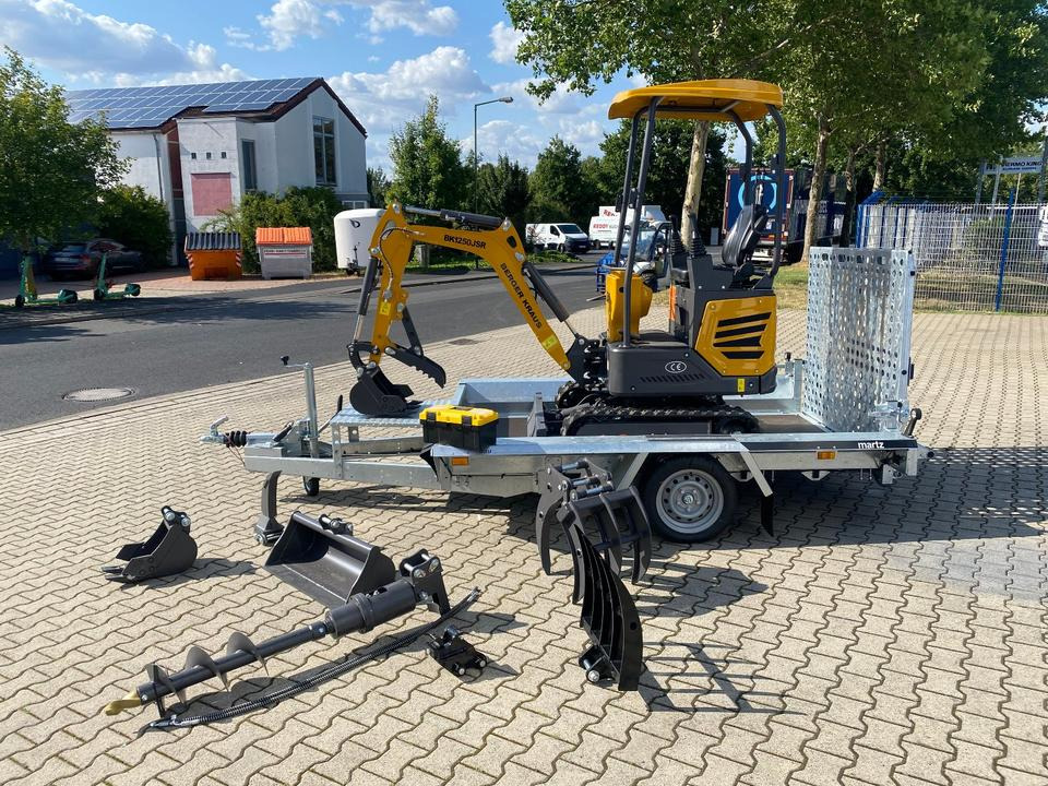 Minibagger BK1250JSR + Tieflader + Zubehör *INKL.19% MWST*BERGER KRAUS*VERSTELLFAHRWERK* KUBOTA*SOFORT!* - Miniescavatore: foto 2 Minibagger BK1250JSR + Tieflader + Zubehör *INKL.19% MWST*BERGER KRAUS*VERSTELLFAHRWERK* KUBOTA*SOFORT!* - Miniescavatore: foto 2