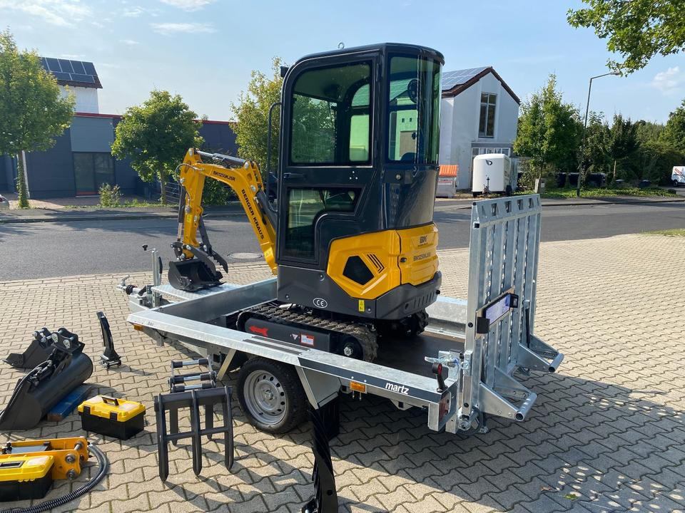 Minibagger BK1250KJSR + Tieflader + Zubehör *INKL.19% MWST*BERGER KRAUS*VERSTELLFAHRWERK* KUBOTA*SOFORT!* - Miniescavatore: foto 4 Minibagger BK1250KJSR + Tieflader + Zubehör *INKL.19% MWST*BERGER KRAUS*VERSTELLFAHRWERK* KUBOTA*SOFORT!* - Miniescavatore: foto 4
