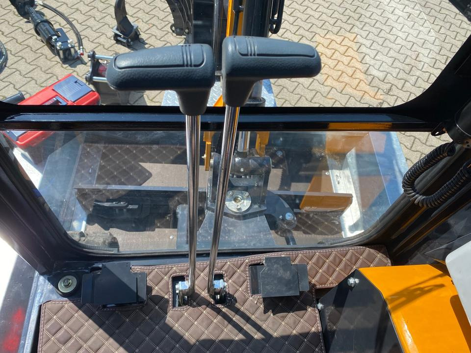 Miniescavatore, Rimorchio Minibagger BK2000KSR + Tieflader + Zubehör *INKL.19% MWST*BERGER KRAUS*YANMAR*SCHWENKARM* VERSTELLFAHRWERK**: foto 8
