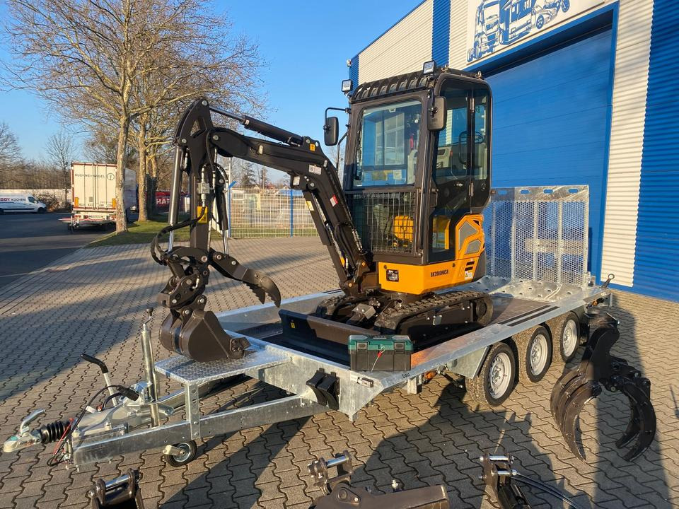 Minibagger BK2000NKSR + Tieflader + Zubehör *INKL.19% MWST*BERGER KRAUS*KUBOTA* KLIMA*SCHWENKARM*VERSTELLFAHRWERK* - Miniescavatore: foto 4 Minibagger BK2000NKSR + Tieflader + Zubehör *INKL.19% MWST*BERGER KRAUS*KUBOTA* KLIMA*SCHWENKARM*VERSTELLFAHRWERK* - Miniescavatore: foto 4