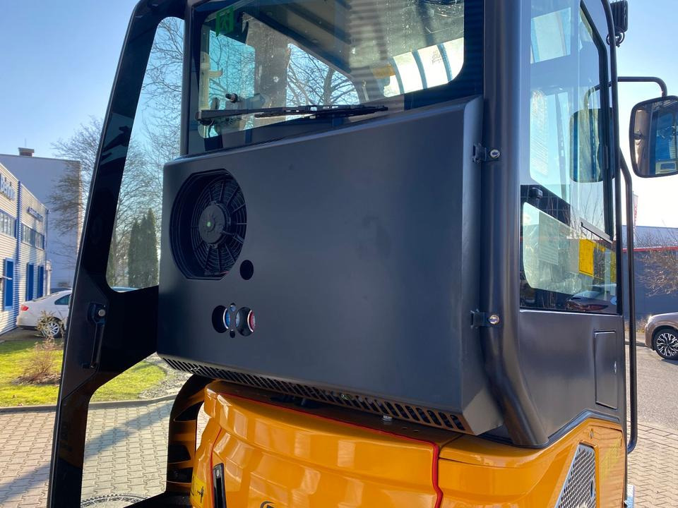 Miniescavatore, Rimorchio Minibagger BK2000NKSR + Tieflader + Zubehör *INKL.19% MWST*BERGER KRAUS*KUBOTA* KLIMA*SCHWENKARM*VERSTELLFAHRWERK*: foto 19