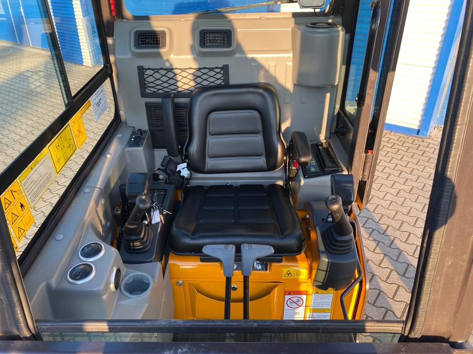 Miniescavatore, Rimorchio Minibagger BK2000NKSR + Tieflader + Zubehör *INKL.19% MWST*BERGER KRAUS*KUBOTA* KLIMA*SCHWENKARM*VERSTELLFAHRWERK*: foto 11