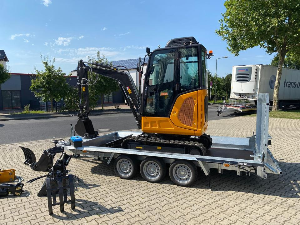 Minibagger BK2800ASR + Tieflader + Zubehör *INKL.19% MWST*BERGER KRAUS*KUBOTA*SCHWENKARM* VERSTELLFAHRWERK*KLIMA* - Miniescavatore: foto 4 Minibagger BK2800ASR + Tieflader + Zubehör *INKL.19% MWST*BERGER KRAUS*KUBOTA*SCHWENKARM* VERSTELLFAHRWERK*KLIMA* - Miniescavatore: foto 4