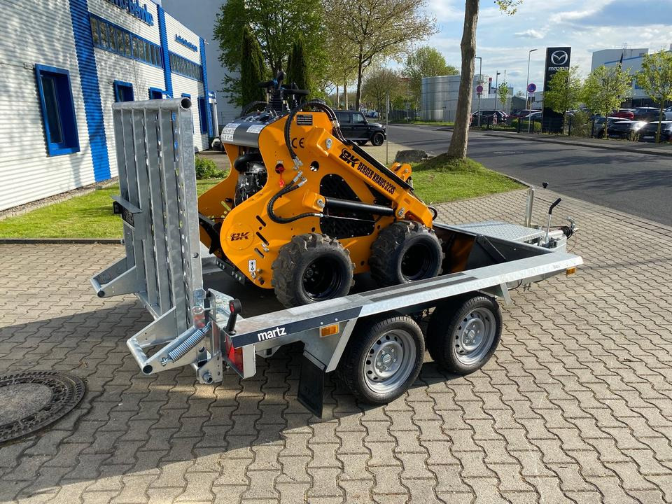 Radlader / Minilader BK323S inkl. Tieflader *INKL.19% MWST*BERGER KRAUS*BRIGGS&STRATTON* - Minipala: foto 4 Radlader / Minilader BK323S inkl. Tieflader *INKL.19% MWST*BERGER KRAUS*BRIGGS&STRATTON* - Minipala: foto 4