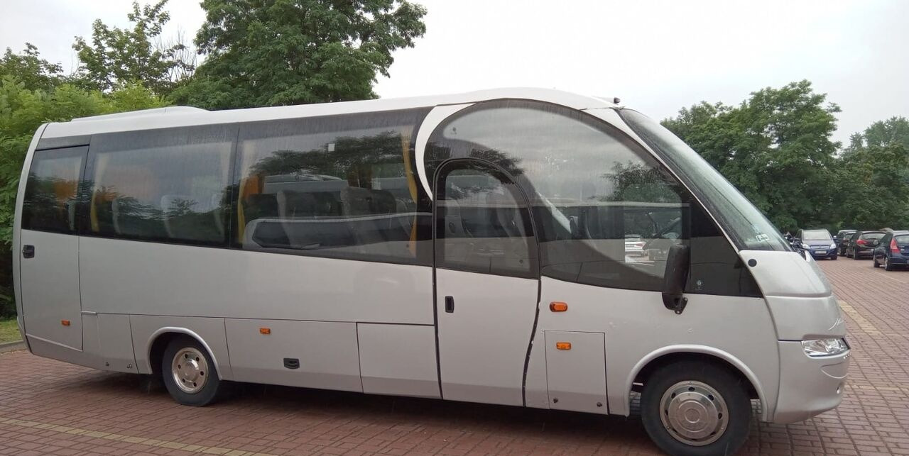 Mercedes-Benz MAGO 2 / VARIO / BELUGA / XXL / 34 PLACE - Autobus extraurbano: foto 1 Mercedes-Benz MAGO 2 / VARIO / BELUGA / XXL / 34 PLACE - Autobus extraurbano: foto 1