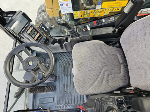 Escavatore gommato CATERPILLAR M318F: foto 10