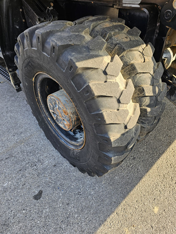 Escavatore gommato CATERPILLAR M318F: foto 20