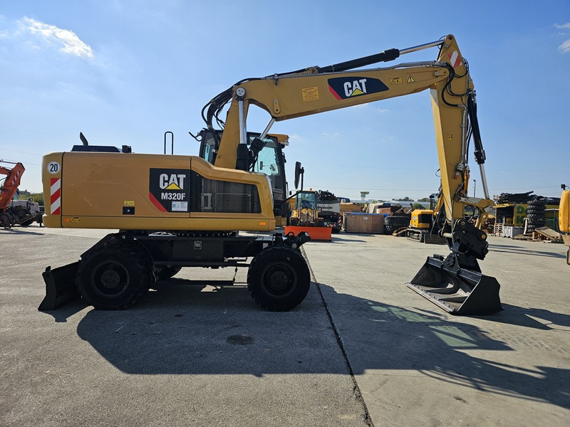 CATERPILLAR M320F - Escavatore gommato: foto 4 CATERPILLAR M320F - Escavatore gommato: foto 4
