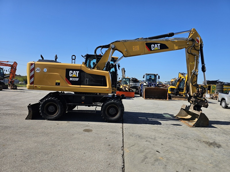 CATERPILLAR M320F - Escavatore gommato: foto 5 CATERPILLAR M320F - Escavatore gommato: foto 5