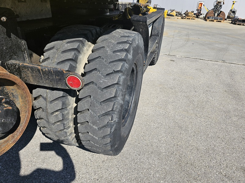 Escavatore gommato LIEBHERR A900C ZW: foto 22 Escavatore gommato LIEBHERR A900C ZW: foto 22