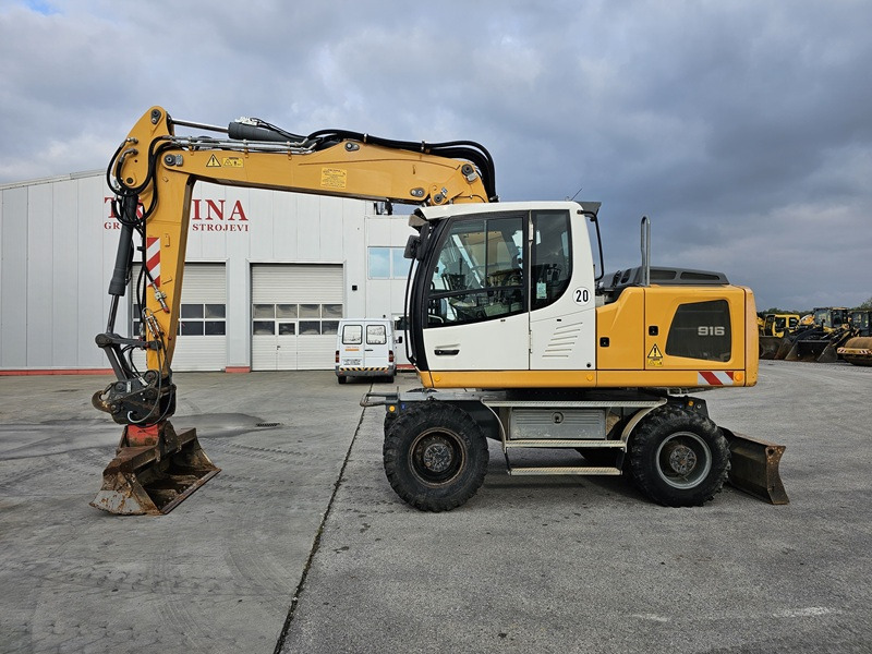 LIEBHERR A916 - Escavatore gommato: foto 1 LIEBHERR A916 - Escavatore gommato: foto 1